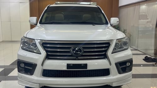 Lexus LX570 Platinum 5.7L