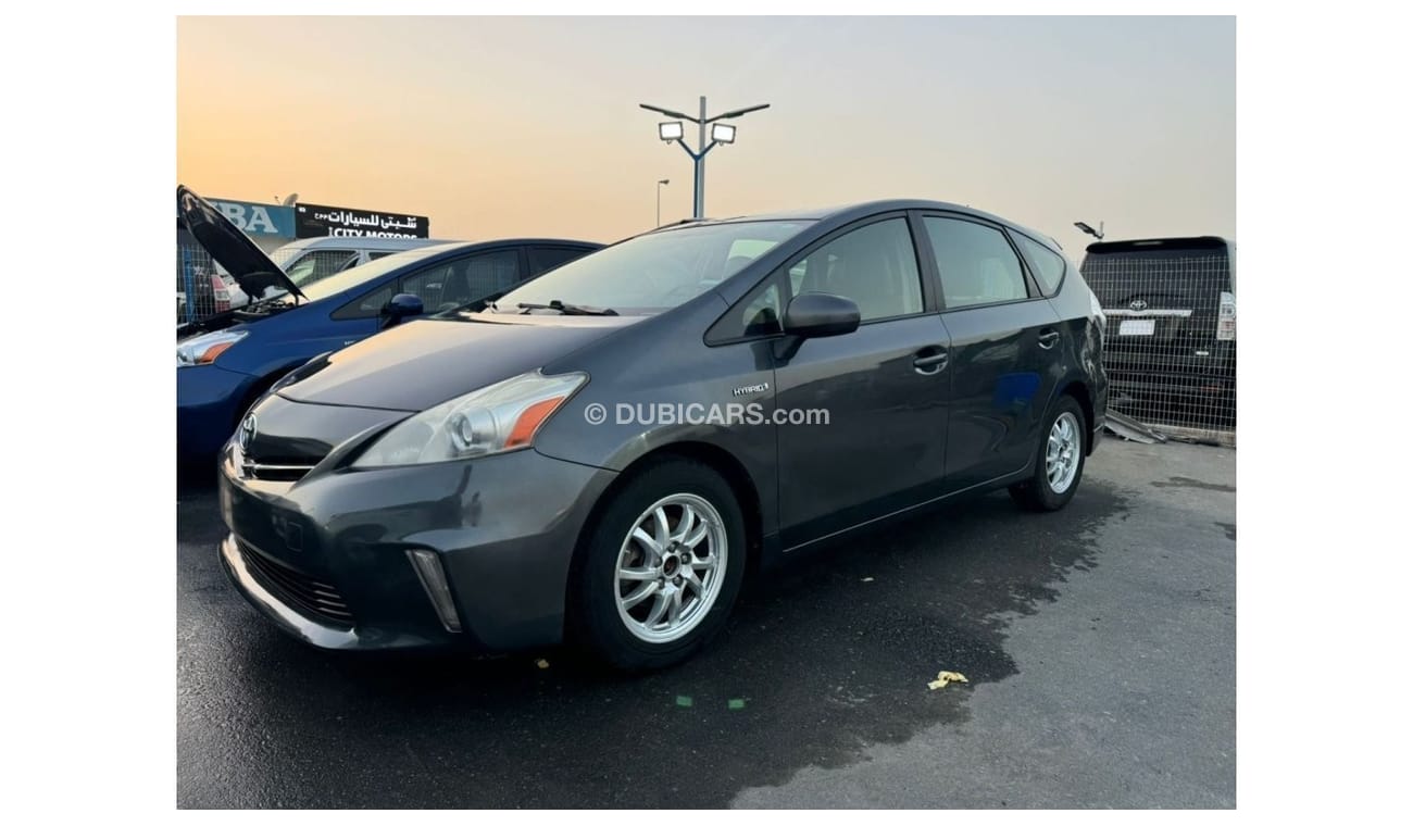 Toyota Prius Toyota Prius V