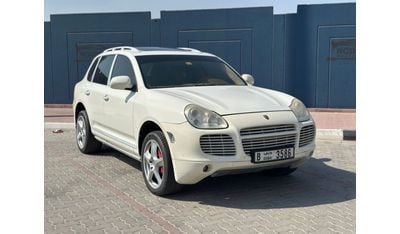 Porsche Cayenne Porsche Cayenne Turbo S | 4.5L V8 6AT (521 HP) | 2006 | GCC Specs | First Owner