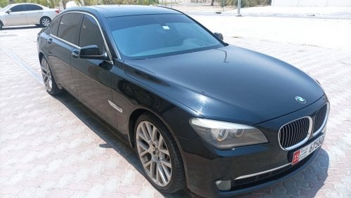 بي أم دبليو 750Li