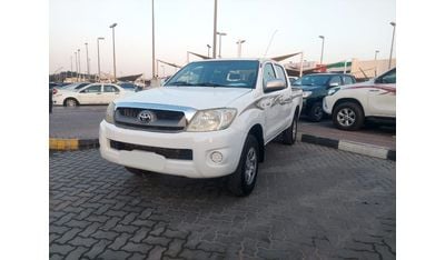 Toyota Hilux DC 2.4L 4WD DIESEL MANUAL TRANSMISSION