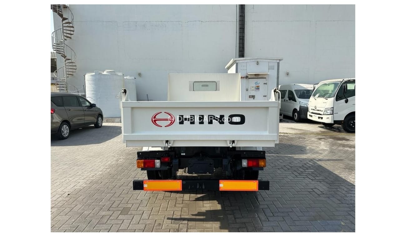 Hino 300 HINO 614 DUMP TRUCK 4x2, PAYLOAD 3.0 Tons