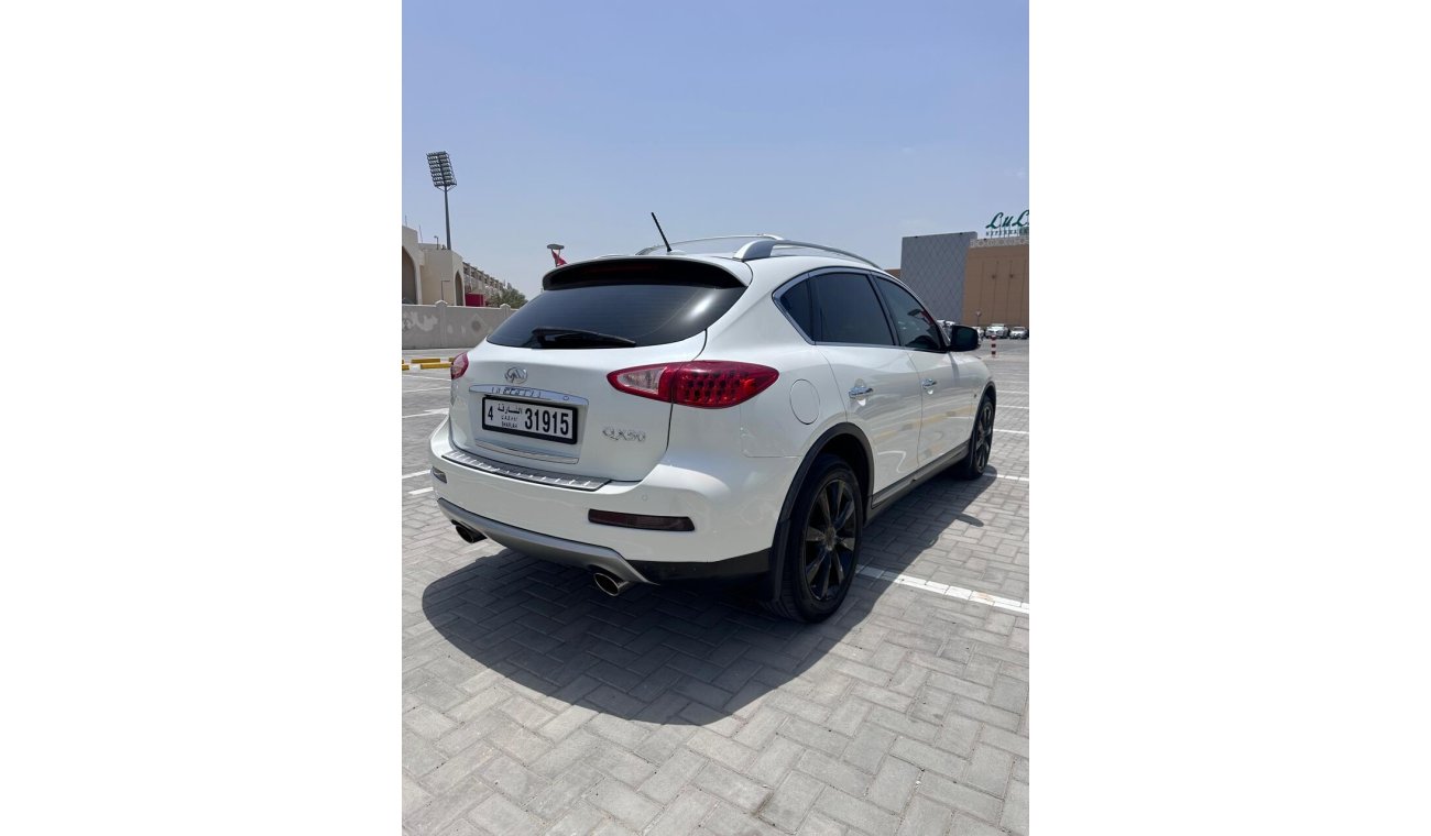 Infiniti QX50 3.7 Luxury