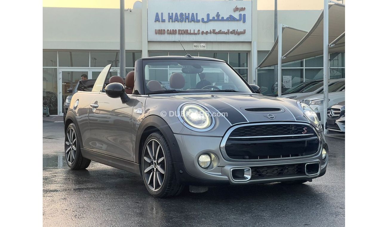 Mini Cooper John Cooper Works Mini Cooper S Convertapol_GCC_2020_Excellent Condition _Full option