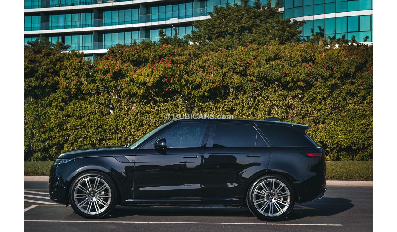 لاند روفر رينج روفر سبورت Range Rover Sport SE 2023 P360 Low Mileage In Perfect Condition