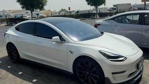 Tesla Model 3 Performance