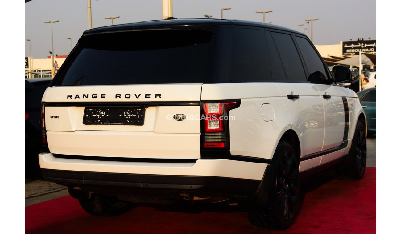 Land Rover Range Rover HSE 3.0L (380 HP) RANGE ROVER VOGUE HSE / 2016 / GCC / Free Accident/