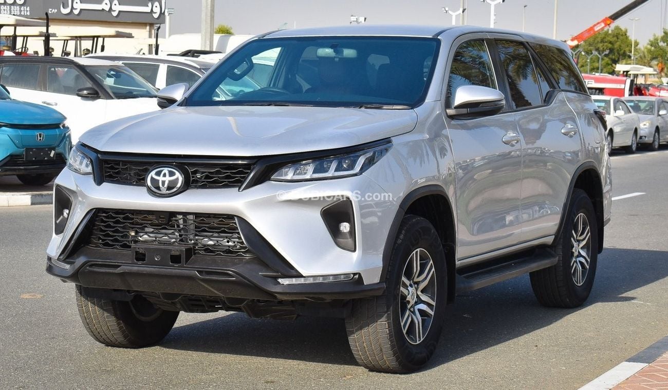 Used Toyota Fortuner 2.8L Diesel Right Hand 2018 for sale in Dubai - 590445