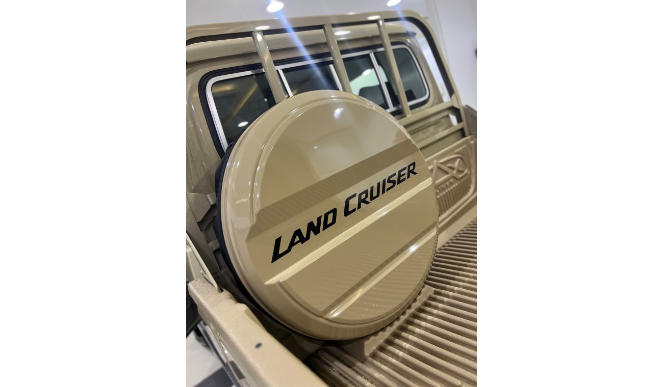 Toyota Land Cruiser Pick Up PICKUP 70th LX1