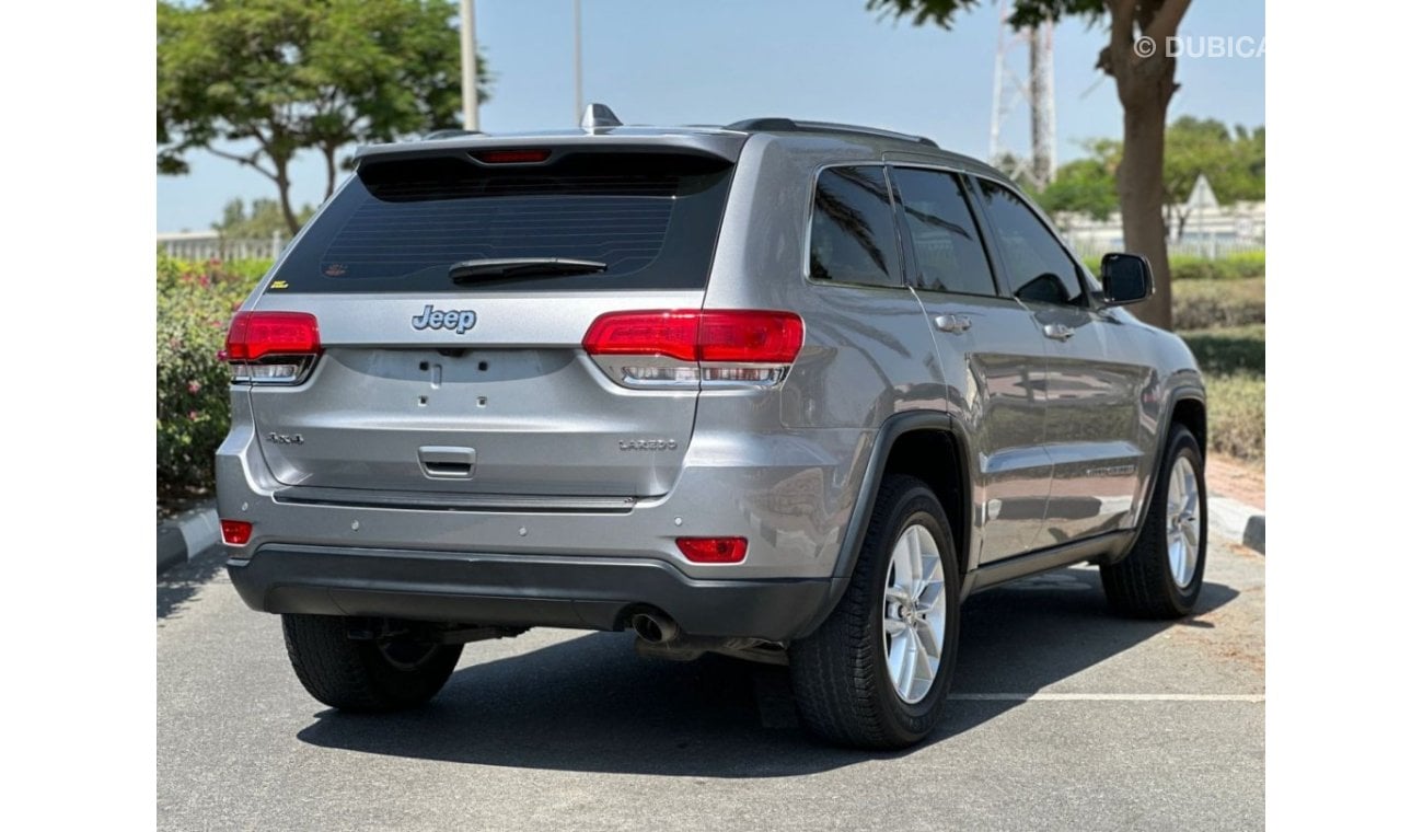 Jeep Grand Cherokee Overland Jeep Grand Cherokee Laredo / GCC / Original Paint / 2018 / Perfect Condition / 1255 Dirhams