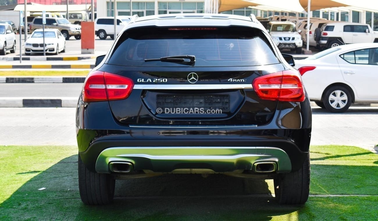 Mercedes-Benz GLA 250 4Matic