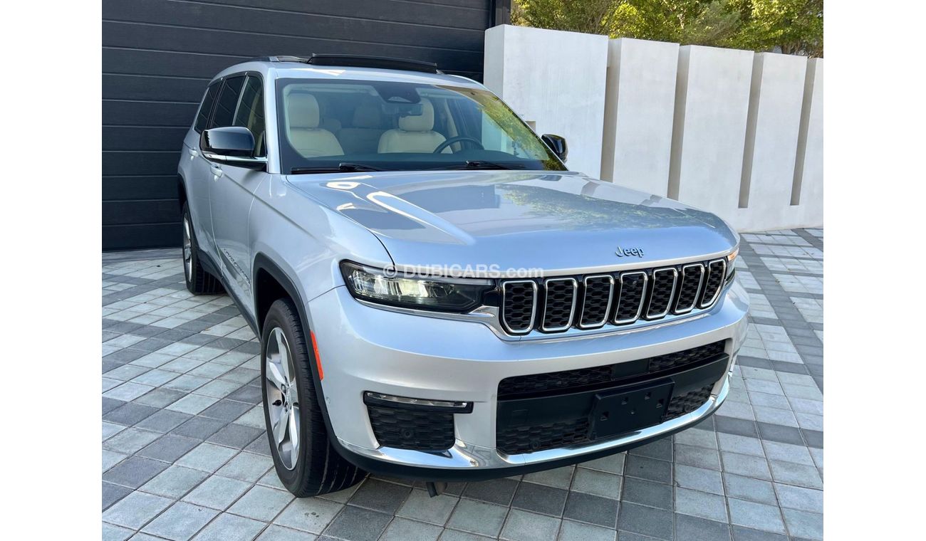 جيب جراند شيروكي Jeep Grand Cherokee L Clean title without accident orginal paint Full option Limited