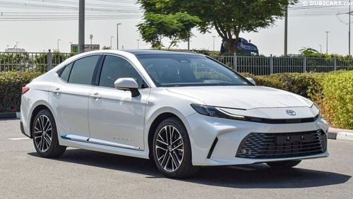 تويوتا كامري 2.5L HYBRID HEV LUMIER EDITION GCC 2025