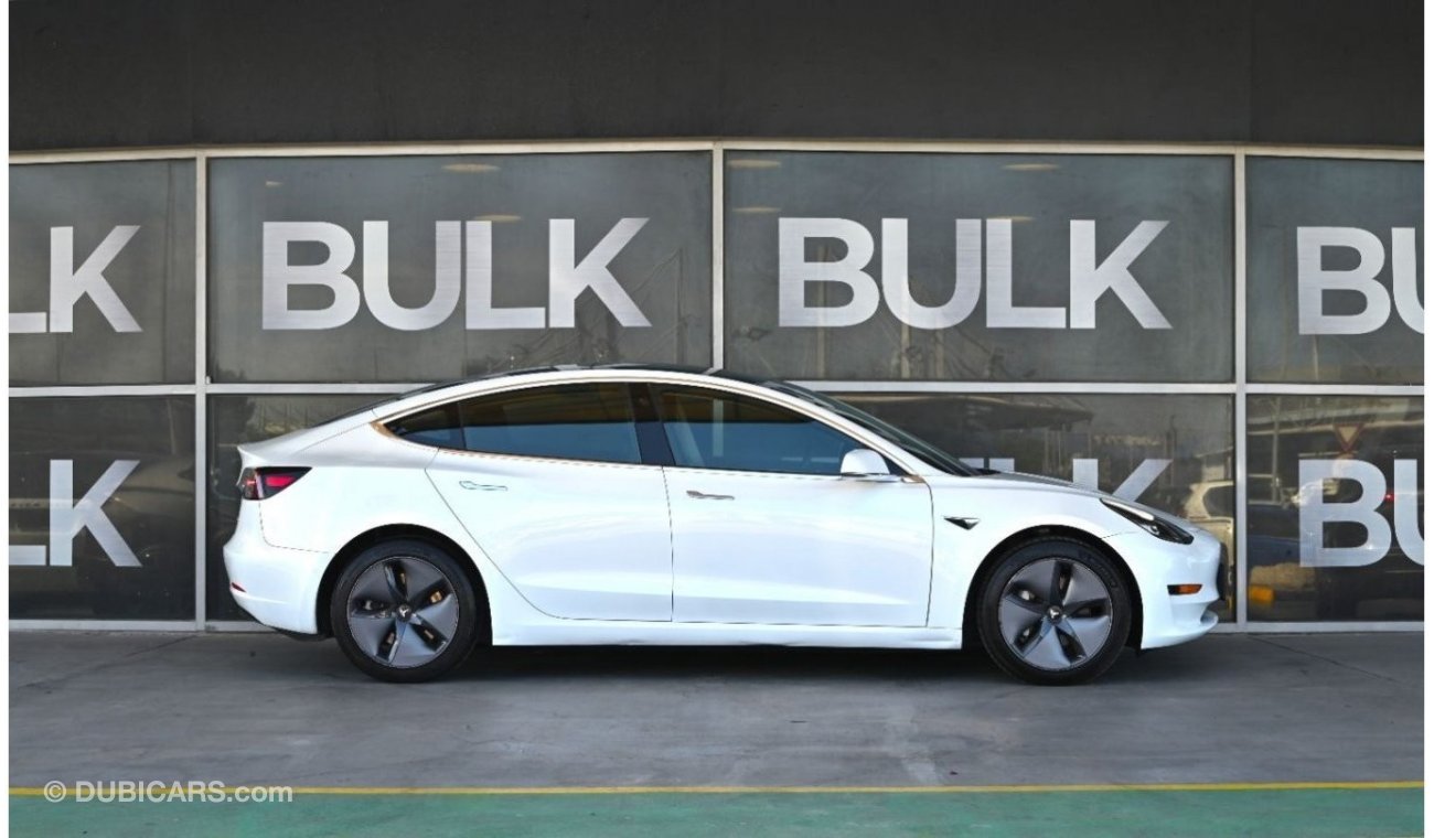 Tesla Model 3 Long Range Tesla model 3 Dual Motor - Panoramic Roof - AED 2,651 MP - Under Warranty