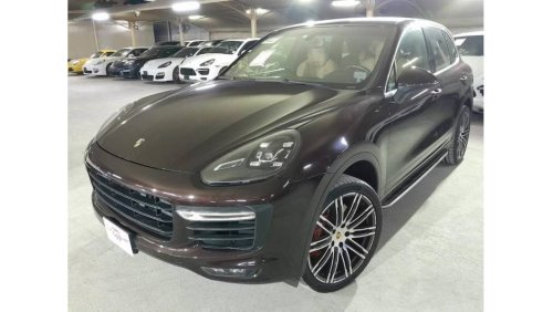 Porsche Cayenne Turbo PORSCHE CAYENNE TURBO 4.8L 2016 SPORTS CHRONO PACKAGE WITH PDLS, AIR SEATS, SEAT AND STEERING HEATER