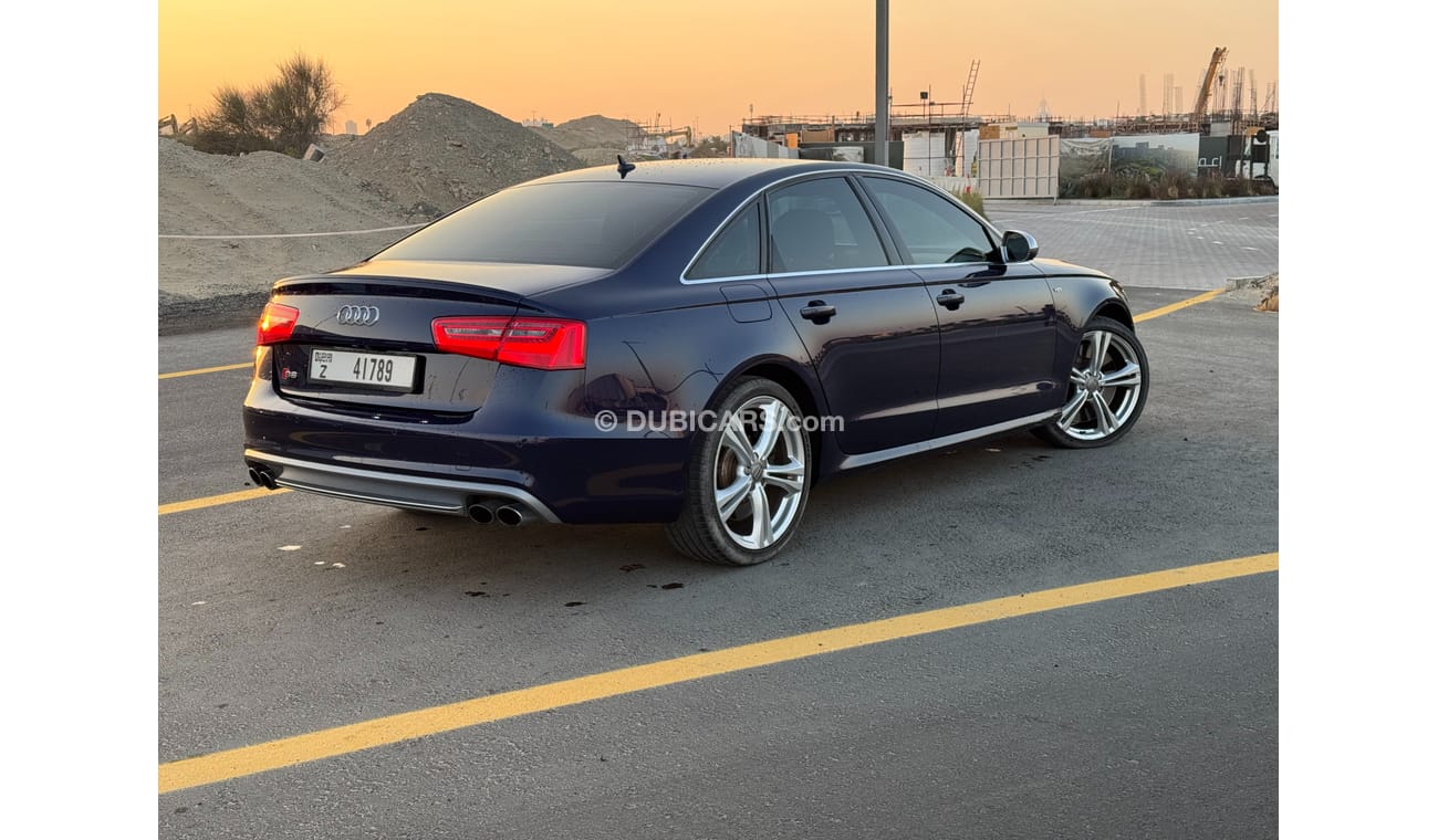 Audi S6