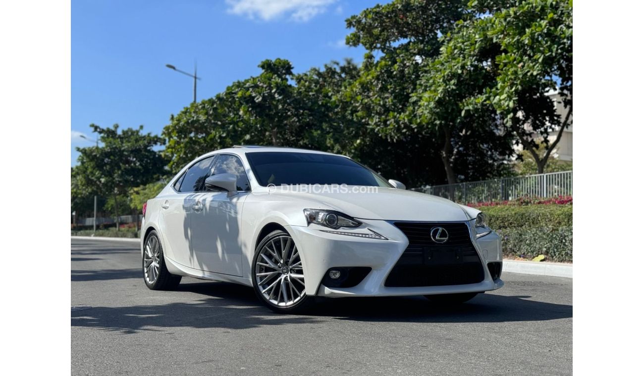 Lexus IS 200