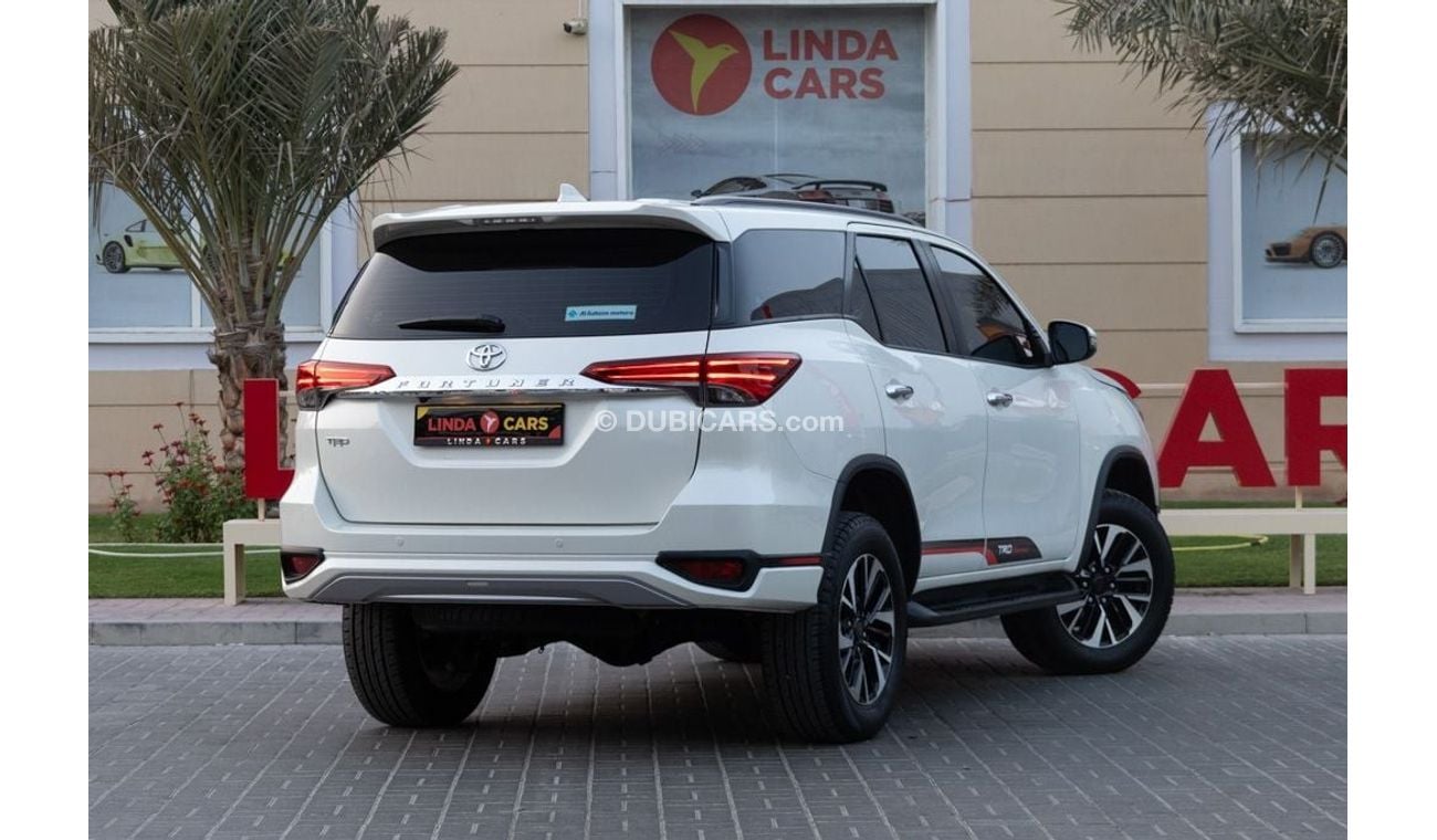 تويوتا فورتونر Toyota Fortuner TRD Sportivo 2018 GCC (LOW MILEAGE) under Warranty with Flexible Down-Payment.