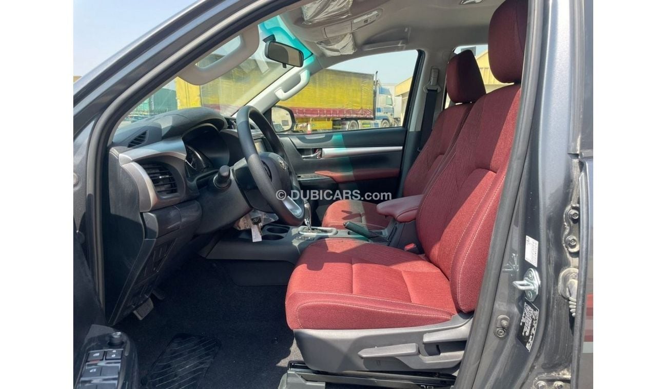 تويوتا هيلوكس 2024 Toyota Hilux 2.7L Automatic , SR5