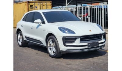 بورش ماكان 2023 Porsche Macan 2.0 - Very Low Mileage - Brand New Condition