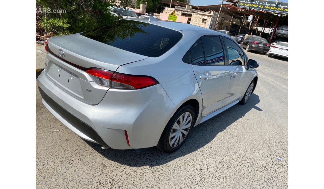 Toyota Corolla LE 1.8L