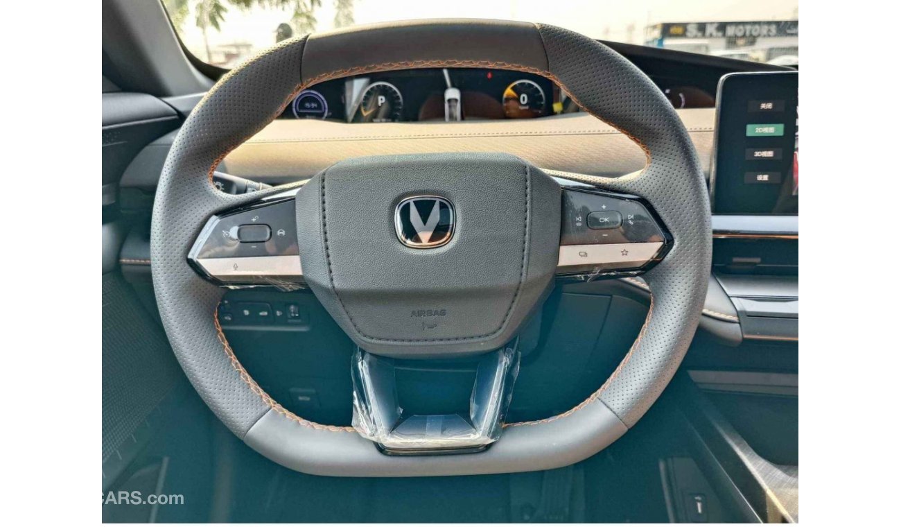 تشنجان UNI V Hybrid /1.5L V4 / Power Seats With Leather / Openable Sunroof / 360*Camera (CODE# UNIV15B)