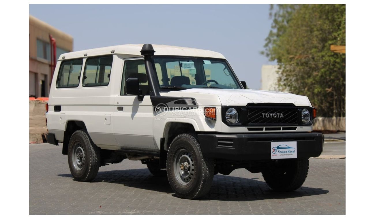 تويوتا لاند كروزر هارد توب LHD LC78 4.2L DSL V6 4WD 3DR 13S MT 2024MY