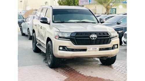 Toyota Land Cruiser VXR