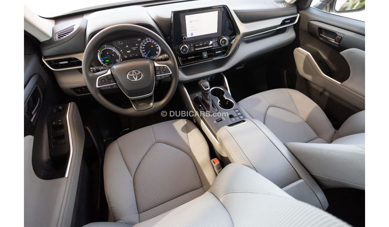 تويوتا هايلاندر Toyota Highlander 2024 (BRAND NEW) GCC under Agency Warranty with Flexible Down-Payment.