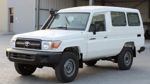 Toyota Land Cruiser Hard Top LC78 (RHD) 4.2L V6 DIESEL