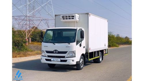 Hino 300 714 3 Ton - Chiller 4.0L RWD Diesel / Good Condition / GCC / Book now!