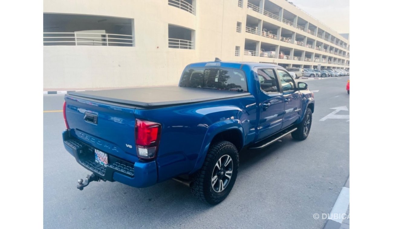 Toyota Tacoma 4x4 push sunroof