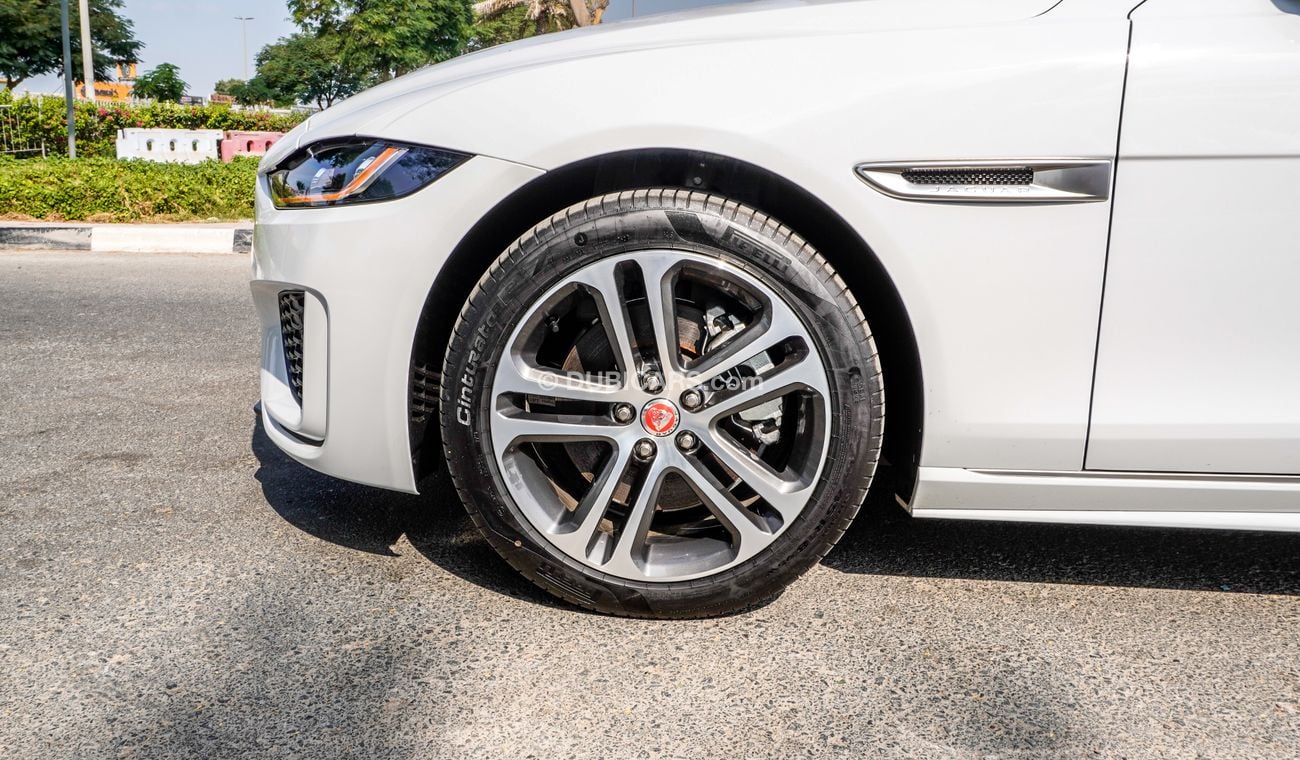 Jaguar XE L P250