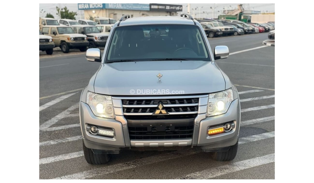 Mitsubishi Pajero 2022 Mitsubishi Pajero GLS 3.0L MidOption+ 7 Seater - 4x4 AWD - Rear CAM - Original Paint - 47,000 K