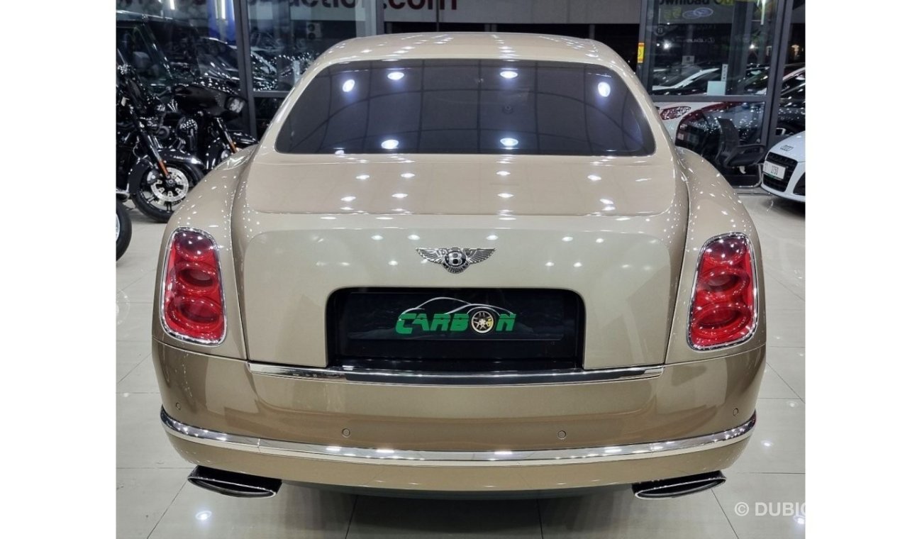 بنتلي مولسان BENTLEY MULSANNE V8 6.8L 2011 IN BEAUTIFUL CONDITION FOR 220K AED