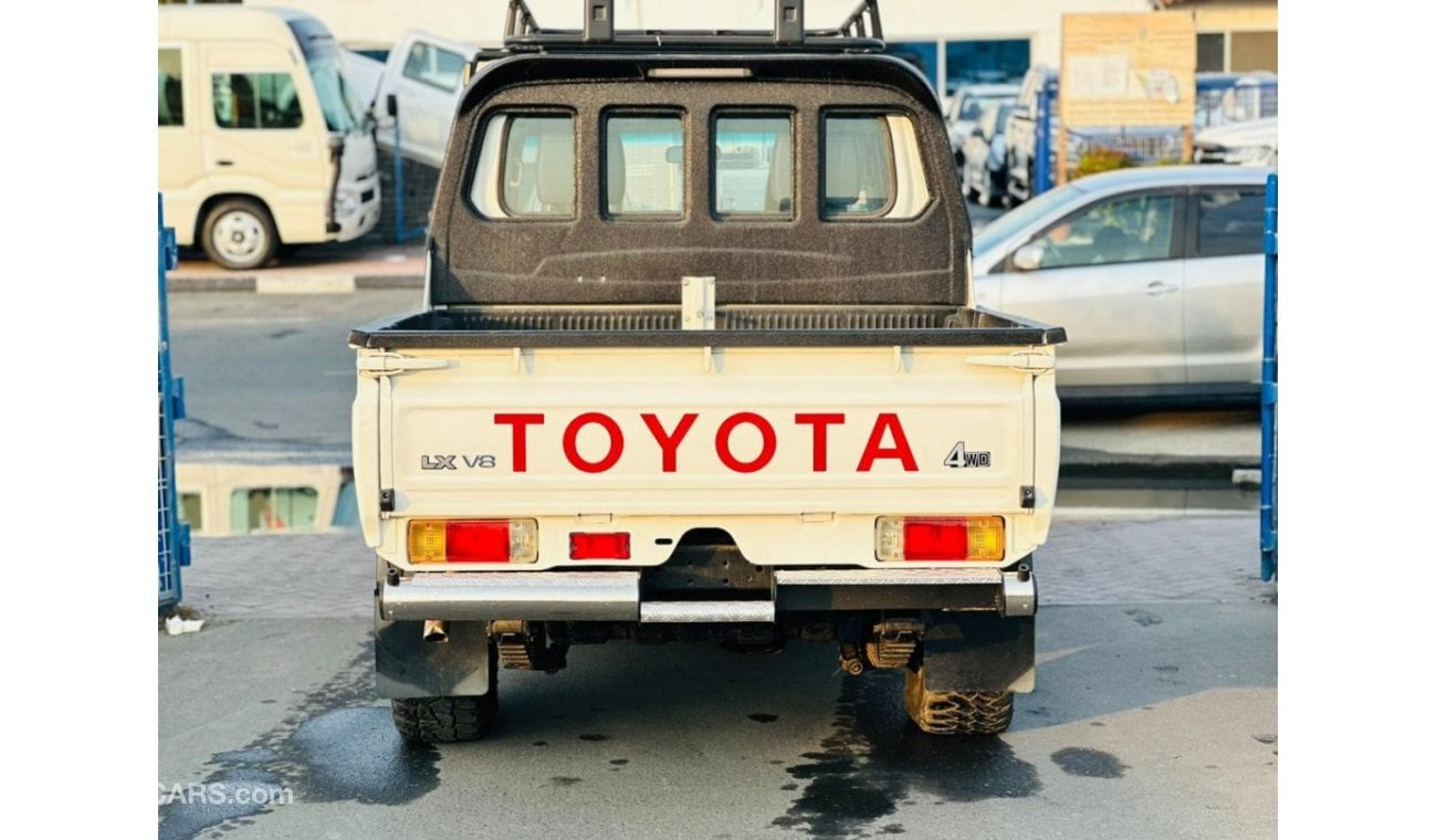 Toyota Land Cruiser Pick Up Lx