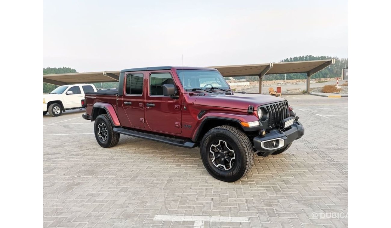 جيب جلادياتور Jeep Gladiator - 2022 - Maroon