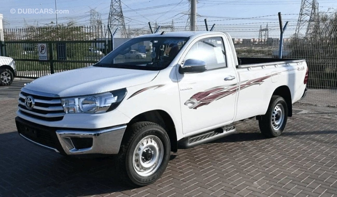 تويوتا هيلوكس HILUX SC 2.7L PETROL