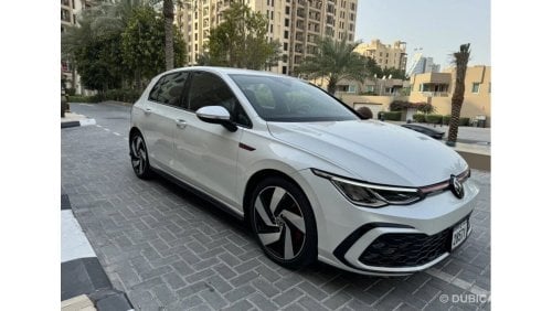 فولكس واجن جولف GTI