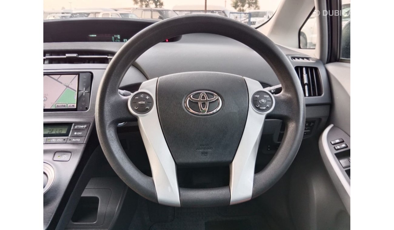 تويوتا برياس TOYOTA PRIUS RIGHT HAND DRIVE (PM1593)