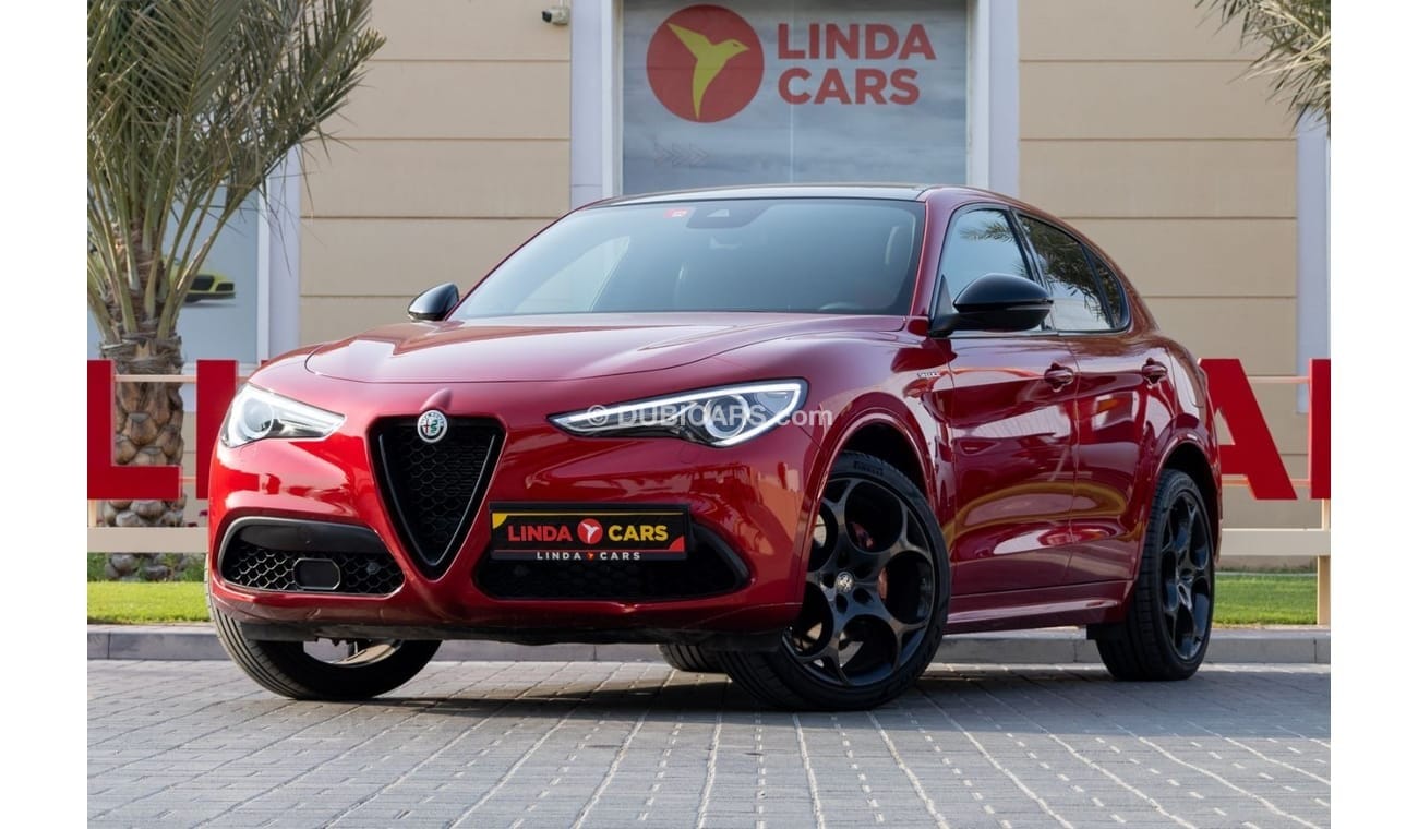 Alfa Romeo Stelvio Alfa Romeo Stelvio Veloce Q2 2023 GCC under Agency Warranty with Flexible Down-Payment.