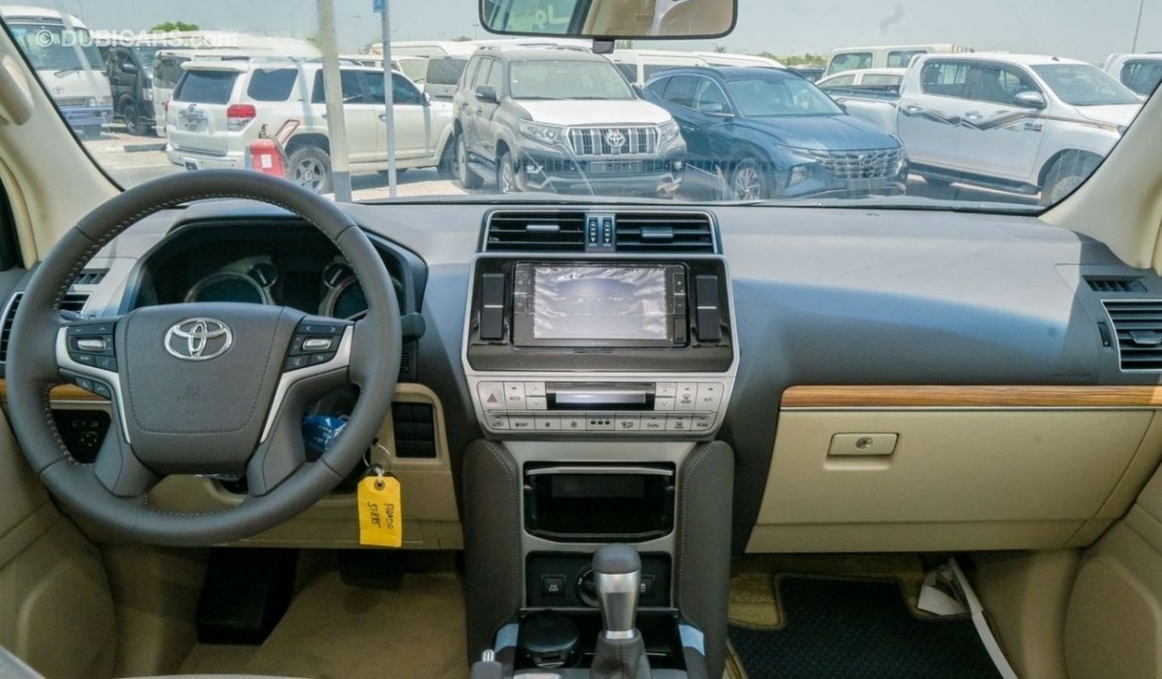 Toyota Prado Toyota Prado VX 2.7L GCC White color Inside beige