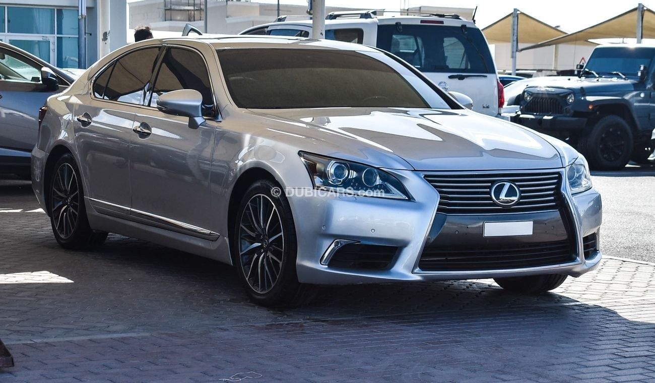 Lexus LS460