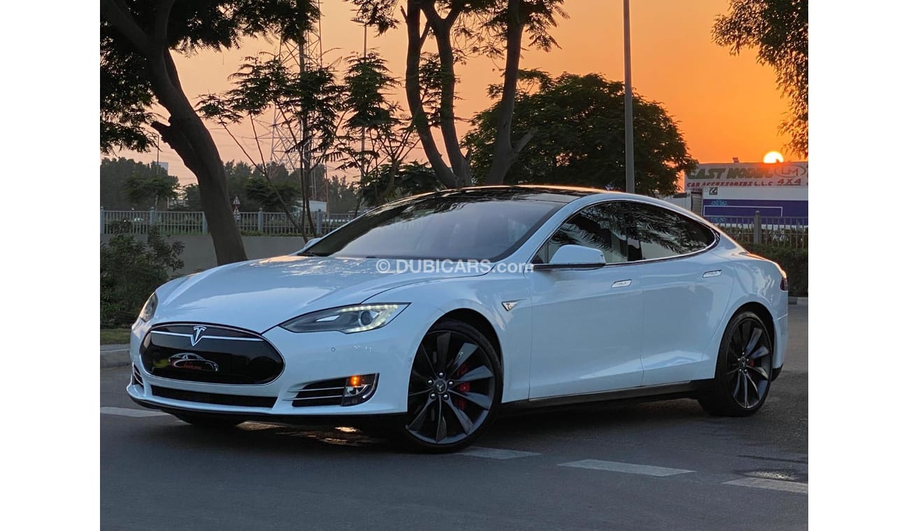 تسلا Model S WINTER  OFFER TESLA S  P85D 2014 - CLEAN TITLE -