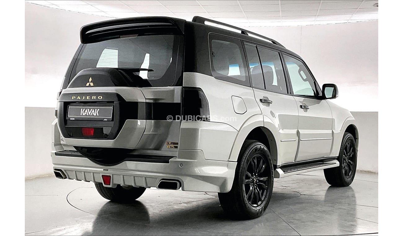 Mitsubishi Pajero Signature Edition | 1 year free warranty | 1.99% financing rate | Flood Free