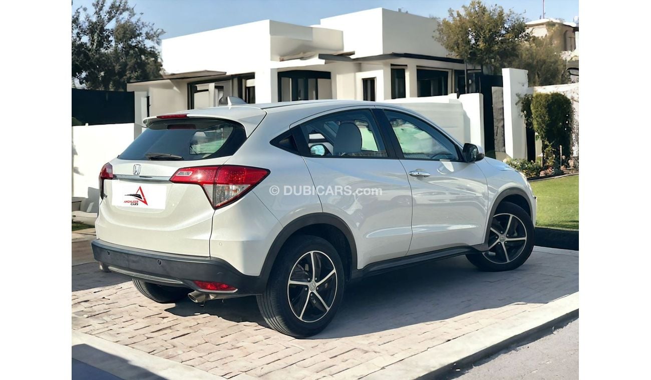 هوندا HRV LX 1.5L AED 950 PM | HONDA HR-V LX 1.8 I4 | GCC  | LOW MILEAGE | 0% DOWNPAYMENT