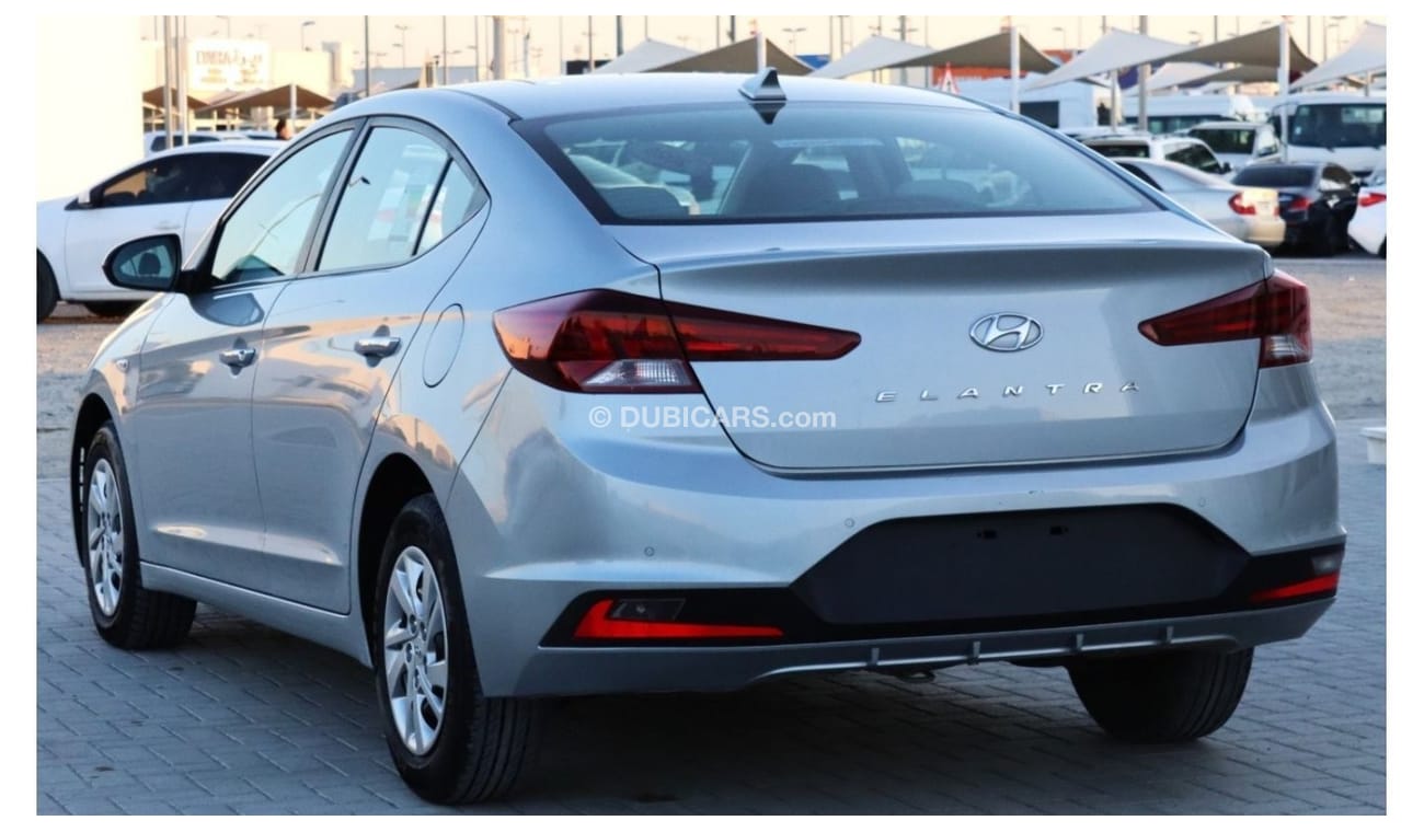 Hyundai Elantra 2020 Hyundai Elantra GL (AD), 4dr Sedan, 1.6L 4cyl Petrol, Automatic, Front Wheel Drive