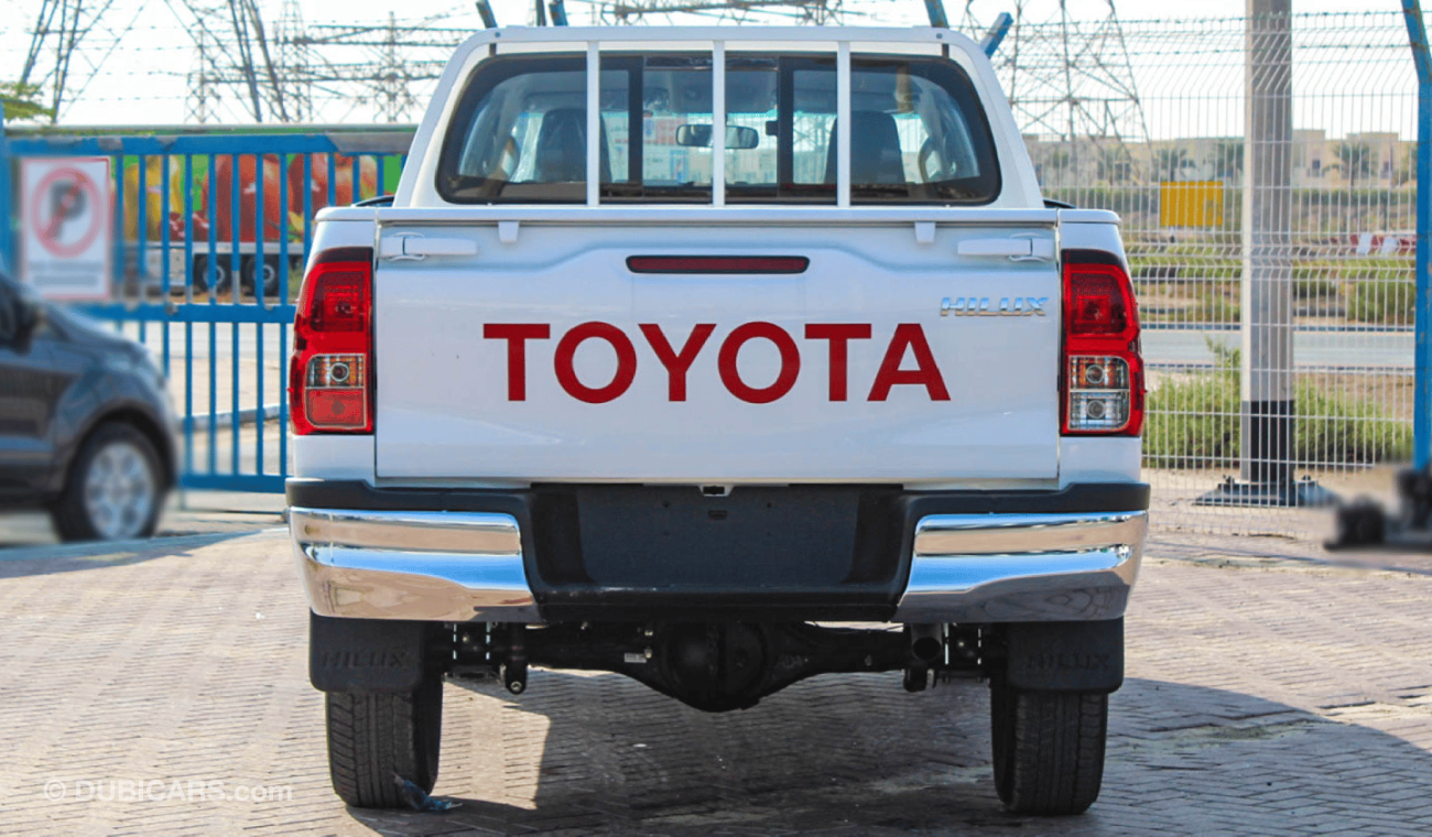 تويوتا هيلوكس TOYOTA HILUX BASIC OPTION 2024 V4 DIESEL 2.4L