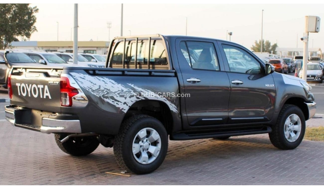 Toyota Hilux HILUX 2.4L AT DIESEL MED OPTION