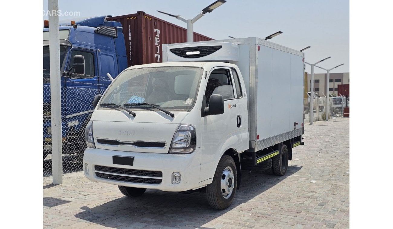 كيا بونغو KIA Bongo K4000 3.0L Turbo Diesel, Pick-up Truck, Dual Compressor -18° to 10° C With Side Door,